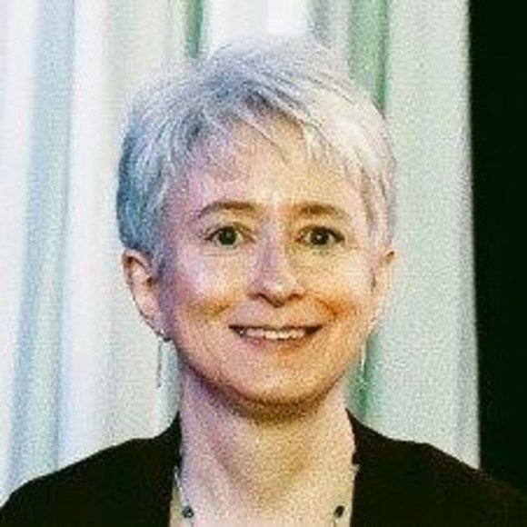 Meet your Posher, Gail - Picture 1 of 1